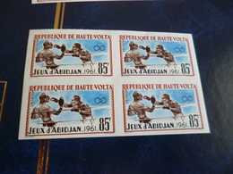 Bloc De 4 Non Dentelé Haute Volta Imperfored Jeux D'Abidjan 1961 Boxe - Boxe
