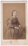 CDV Photo Originale XIXème Femme Par Armand Bordeaux Cdv 2538 - Alte (vor 1900)