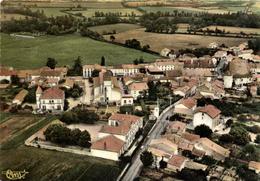 1 Cpsm La Pacaudiere - Vue Aérienne Du Bourg - La Pacaudiere