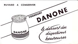 Buvard : Yoghourt DANONE - NEUF - - Produits Laitiers