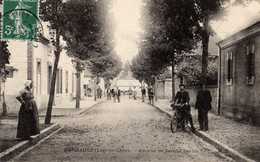 HERBAULT  Avenue De Saint Charles - Cyclomoteur (animée) - Herbault