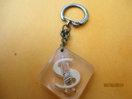 Porte-clé Publicitaire/Spiritueux/SUZE/  Inclusion Plastique/Vers 1960-1970  POC387 - Key-rings