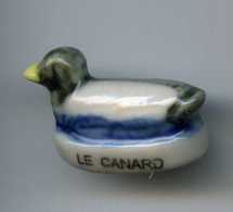 FEVES - FEVE - LE CANARD - Animaux