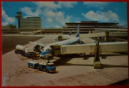 AIRPORT AMSTERDAM - SCHIPHOL - Aérodromes