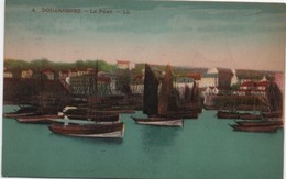 Bateau De Pêche Et Voiliers/  DOUARNENEZ/ Le Port/Lévy Et Neurdein /1931      MAR57 - Pêche