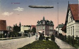 BRUNSBÜTTEL, Straßenszene, Zeppelin (1929) AK - Brunsbuettel
