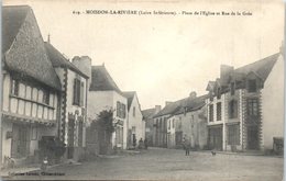 44 - MOISDON La RIVIERE -- Place De L'Eglise Et Rue De La Grée - Moisdon La Riviere