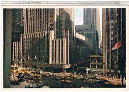 Etats Unis NEW YORK  RADIO CITY MUSIC HALL - Stadia & Sportstructuren