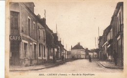 (CPA 89) CHÉROY  /  Rue De La République - - Cheroy