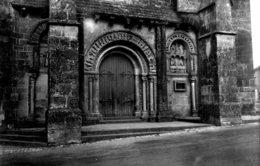 Foussais : Le Portail De L'église - L'Hermenault