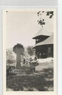 Roumanie - Romania - Muntili Vrancei Cimetière Et église Dans La Contrée De Vrancea Carte Photo - Roumanie