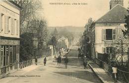 ORNE VIMOUTIERS  Rue De Lisieux - Vimoutiers