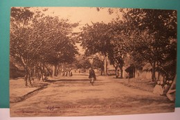 KANKAN   -  Une Rue Du  Commerce - PUBLICITE ( La Chicorée D.V. De Bayon ) - French Guinea