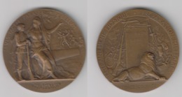 Médaille Ministère De La Guerre. Signée P.GRANDHOMME. .1911. - France