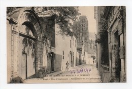 - CPA TOUL (54) - Rue D'Inglemure 1911 - Perspective De La Cathédrale - Edition Bernard N° 5 - - Toul