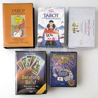 Vegyes Tarot Kártya Tétel: Kártyapakli, útmutató Könyv, Videokazetta, összesen 5 Db - Autres & Non Classés