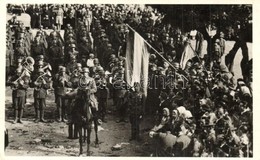 T2 1938 Ipolyság, Sahy; Bevonulás, Katonai Zenekar, Magyar Zászló / Entry Of The Hungarian Troops, Military Music Band,  - Non Classés