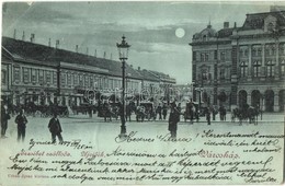 T3 1899 Újvidék, Neusatz, Novi Sad; Erzsébet Szálloda Este, Városháza, üzletek, Hintók. Urbán Ignaz Kiadása / Hotel, Tow - Unclassified