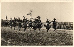 ** T2 1933 Gödöllő Cserkész Jamboree / International Scout Jamboree In Hungary, Gathering. Photo - Unclassified