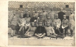 T2/T3 Osztrák-magyar Katonák Csoportképe Tisztekkel / WWI Austro-Hungarian K.u.K. Soldiers Group Photo (EK) - Unclassified