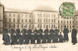 T2 1908 Budapest, 1. Honvéd Gyalogezred, 2 Zászlóalj Altisztképző Iskola, Katonák Csoportképe / Austro-Hungarian K.u.K.  - Non Classés