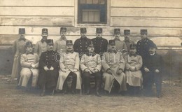 * T2 Kőszeg, Katonatisztek Csoportképe. Dr. Nagyszokolyai Béla Felvétele / WWI Hungarian Military Officers' Group Photo - Non Classés