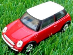 Voiture Miniature New Mini Solido Echelle : 1/43ème Made In France - Solido