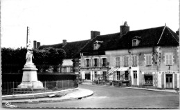 89 HERY - La Place Du Monument - Hery