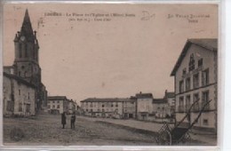 LOUDES  LA PLACE DE L EGLISE  ET L HOTEL BORIE DOS VERT - Loudes