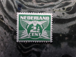 NEDERLAND / Pays Bas / Netherlands ,1926  , Yvert N° 169 , CHIFFRE 2 1/2 C Vert Neuf ** / MNH, TB - Neufs