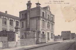 Delcampe - NOISY LE SEC - Les Ecoles - Rue Carnot - Noisy Le Sec