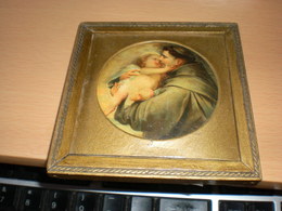 Jesus, The Holy Painting On A Can Of Plate, I Do Not Think It Is Hand-painted, So This Is The Price It Is Old - Etains