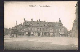 AUFFRAY . Place De L'Eglise . - Auffay