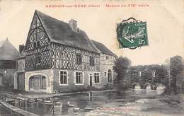 Aubigny Sur Nère      18     Maison Du XIII  ème            (voir Scan) - Aubigny Sur Nere