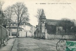 N°2178 A -cpa Croissy -la Grande Rue Et L'ancienne église- - Croissy-sur-Seine
