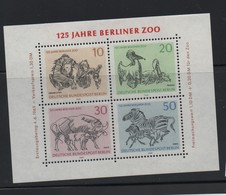 LOT 168 -  ALLEMAGNE BERLIN -  BF N° 2 **  - PELICANS - SINGES - VACHES - ZEBRES - Pélicans