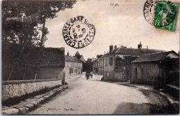 28 JOUY - Une Rue. - Jouy