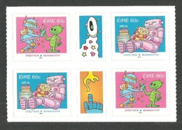 IRELAND 2014 GREETINGS SPACE ROBOTS ALIENS CARTOONS ANIMATION TETE BECHE GUTTER PAIR WITH LABELS MNH - Unused Stamps