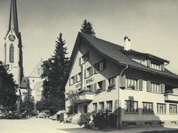 SUISSE Lucerne Escholzmatt : Dorfplatz Mit Kirche CPSM TBE - Escholzmatt