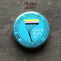 Badge Pin ZN007322 - Parachuting (Fallschirmspringen) Yugoslavia Slovenia Lesce Bled World Championships 1990 - Parachutisme