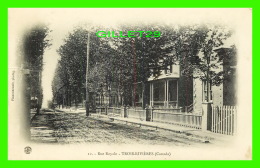 TROIS-RIVIÈRES, QUÉBEC - RUE ROYALE - PINSONNEAULT, PHOTOG. No 12 - CIRCULÉE EN 1912 - MAISON AVOCAT LAJOIE - - Trois-Rivières