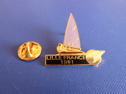 Pin's Voile Bateau Régate Voilier - Lille France 1991 - World Corporate Games (PQ43) - Voile