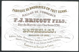 Carte Porcelaine  Fabrique De Broderie Bricout Rue Marché Aux Charbons Bruxelles  12 X 8 Cm - Artigianato