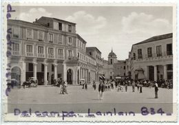 - 19883 - Crotone - ( Calabria ) - Piazza Della Révoluzione  E Via Vittoria, écrite, Animation,  1929, TBE, Scans.. - Crotone