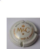 Capsule De Champagne - Muselet - Marque: MOET ET CHANDON - Brut Impérial - Möt Et Chandon