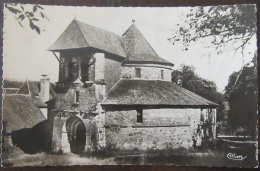 Juillac (Corrèze) - Eglise Du XIVe Siècle - Carte Photo Circulée En 1956 - Juillac