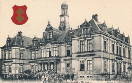 CPA 55 La Mairie De Laheycourt Animée, Avec Croix De Lorraine Blason Rouge - Autres & Non Classés