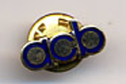 {12592} Pin's " A C B ". TBE.   " En Baisse " - Otros & Sin Clasificación