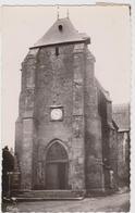 CARTE POSTALE   St AMAND En PUISAYE 58  L'église - Saint-Amand-en-Puisaye