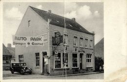 KEVELAER, Gasthof Zum Goldenen Hufeisen, Auto Park Garagen, Tanksäule (1930s) AK - Kevelaer